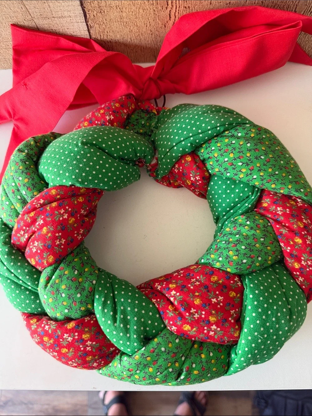 VTG Handmade Kitschy Quilted Red and Green Christmas Wreath Cottagecore